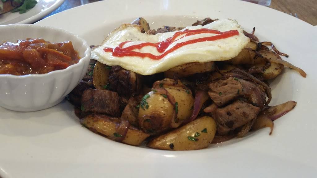 Tucker & Bevvy Breakfast | restaurant | 449 Kapahulu Ave, Honolulu, HI 96815, USA | 8087320050 OR +1 808-732-0050