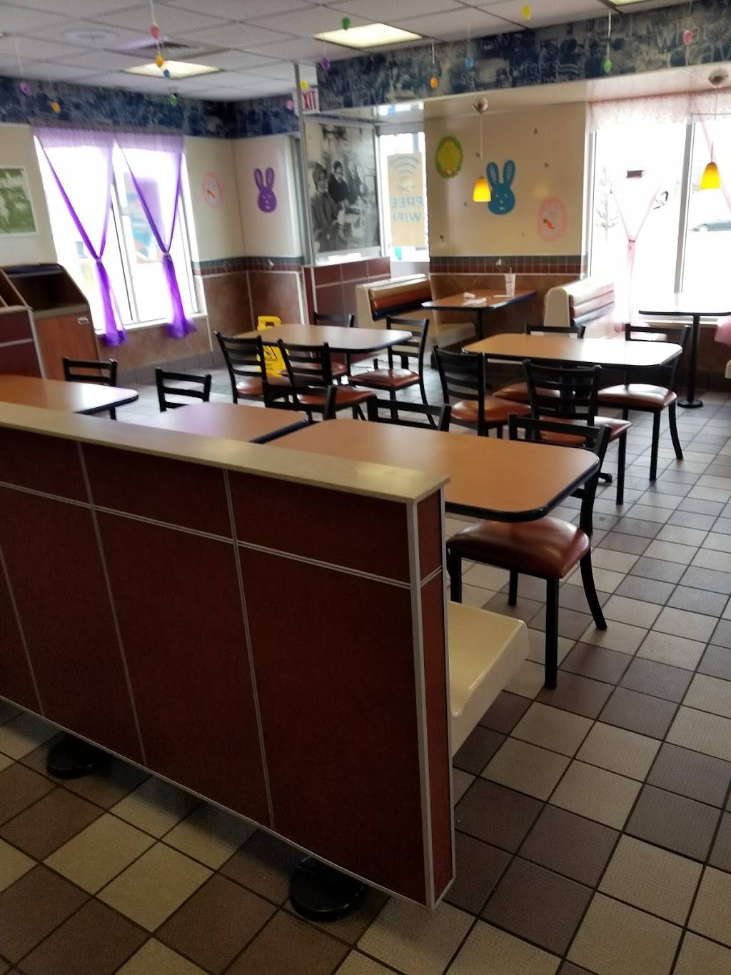 White Castle | restaurant | 7921 Indianapolis Blvd, Hammond, IN 46324, USA | 2198441296 OR +1 219-844-1296