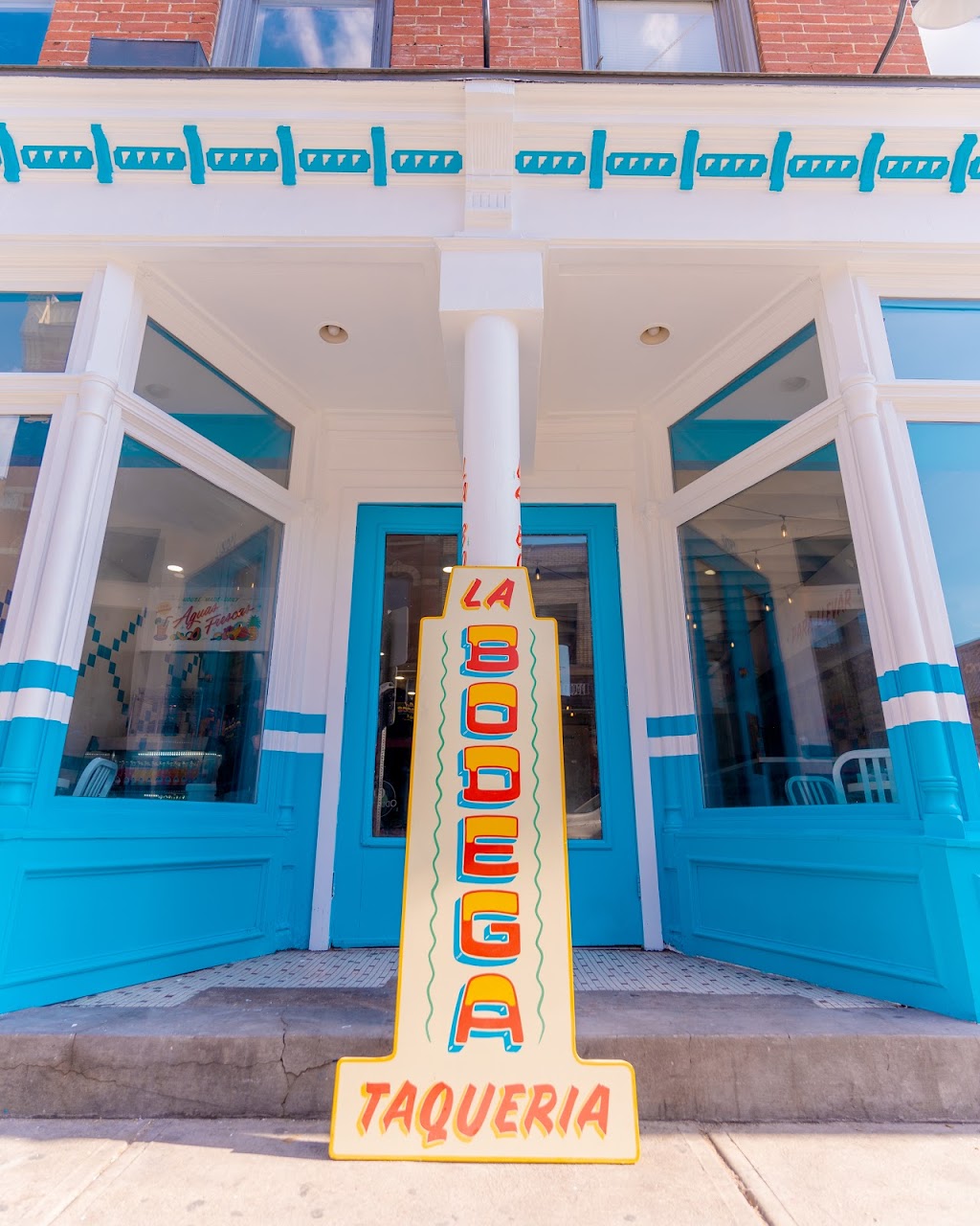 La Bodega | restaurant | 1502 E Carson St, Pittsburgh, PA 15203, USA | 4125864596 OR +1 412-586-4596