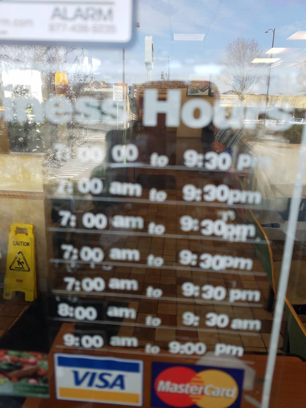 Subway Restaurants | restaurant | Galleria S/C, 10398 San Pablo Ave Unit 8, El Cerrito, CA 94530, USA | 5105274300 OR +1 510-527-4300