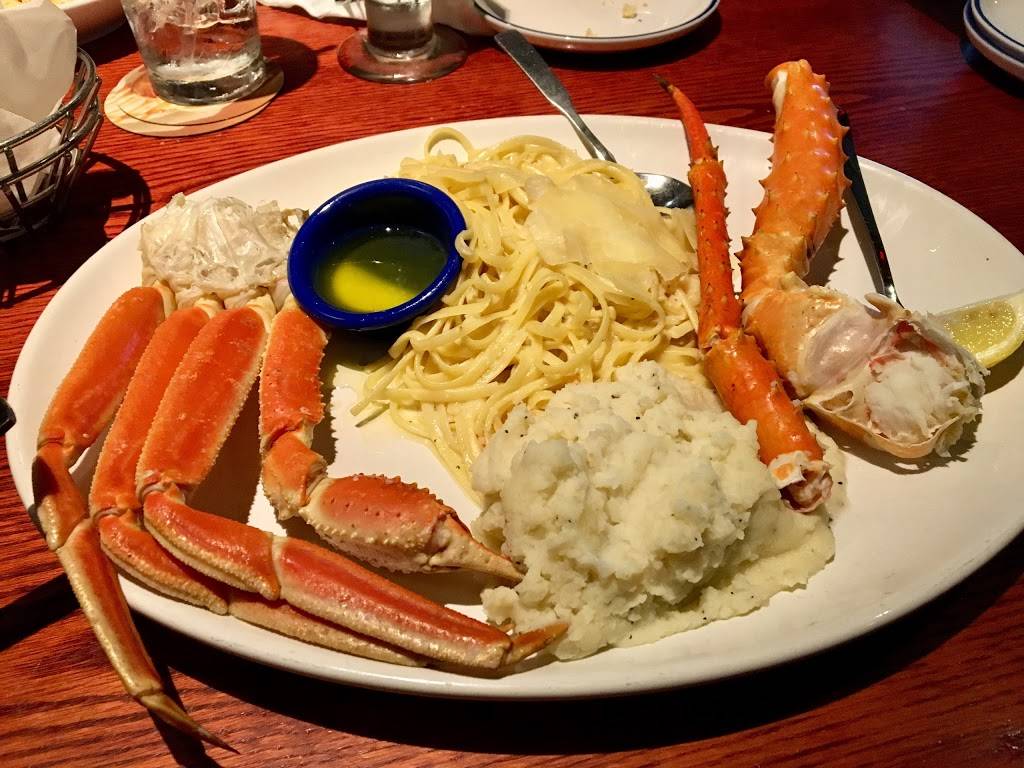 Red Lobster | restaurant | 2604 W Brandon Blvd, Brandon, FL 33511, USA | 8136540010 OR +1 813-654-0010