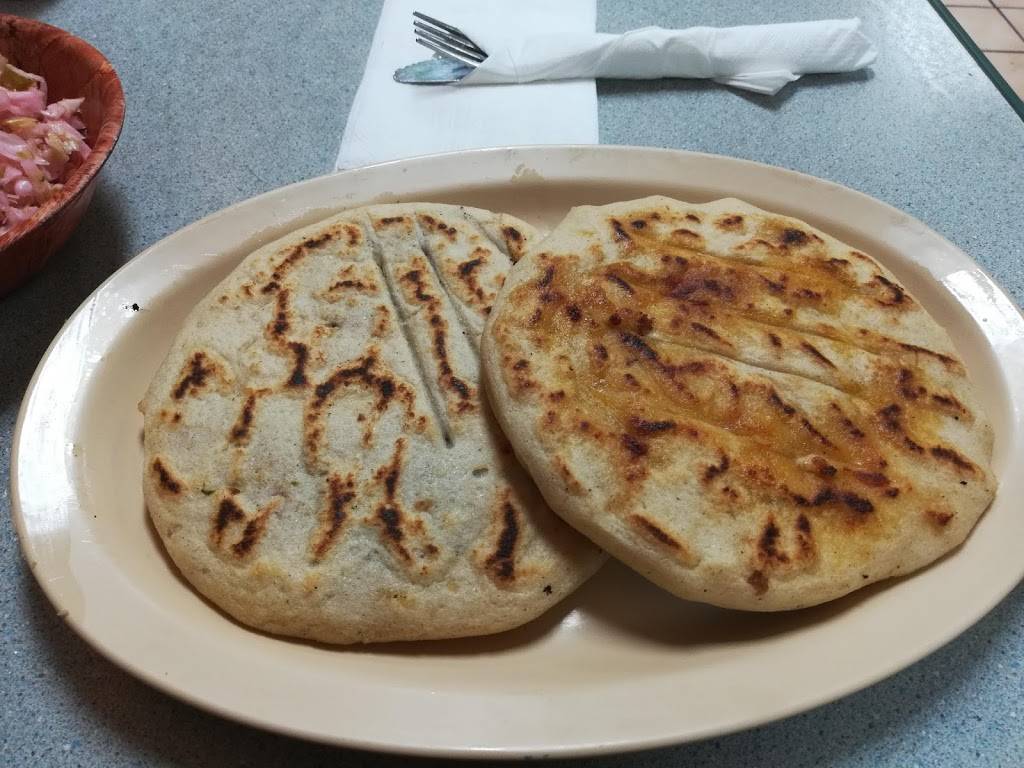 Adentro Cojutepeque | restaurant | 10136 Long Beach Blvd, Lynwood, CA 90262, USA | 3235694295 OR +1 323-569-4295