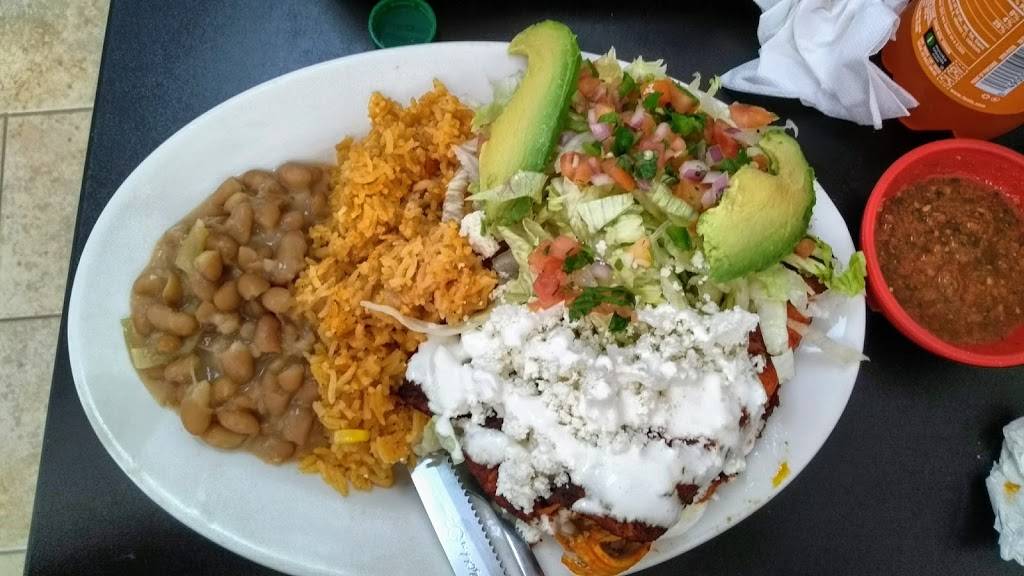 La Lupita Mexican Store and Restaurant #3 | restaurant | 2026 Mulberry St, Loudon, TN 37774, USA | 8654585090 OR +1 865-458-5090