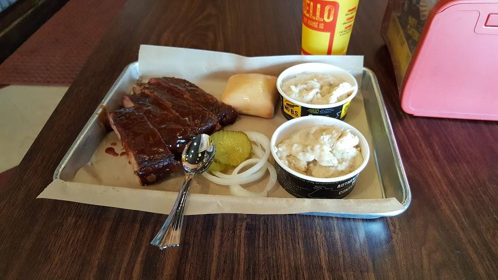 Dickeys Barbecue Pit | restaurant | 2959 Jamacha Road, El Cajon, CA 92019, USA | 6193039618 OR +1 619-303-9618
