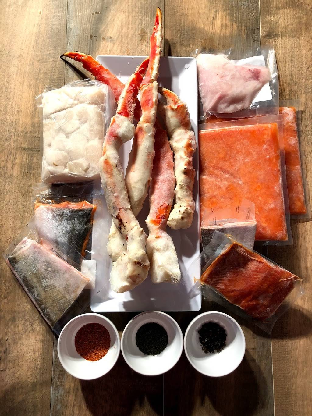 Cox Corner Market - Deli Sandwiches, Crab Legs, Salmon, Beef and | restaurant | 8553 Macon Rd Suite 101, Cordova, TN 38018, USA | 9016237085 OR +1 901-623-7085