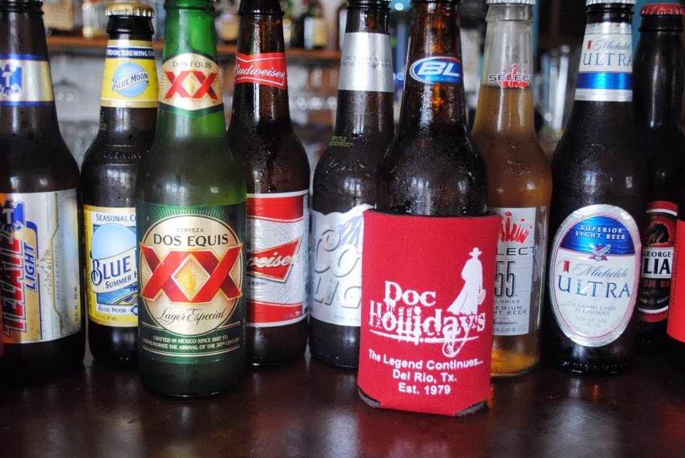 Doc Hollidays | restaurant | 202 E Gibbs St, Del Rio, TX 78840, USA | 8307742060 OR +1 830-774-2060