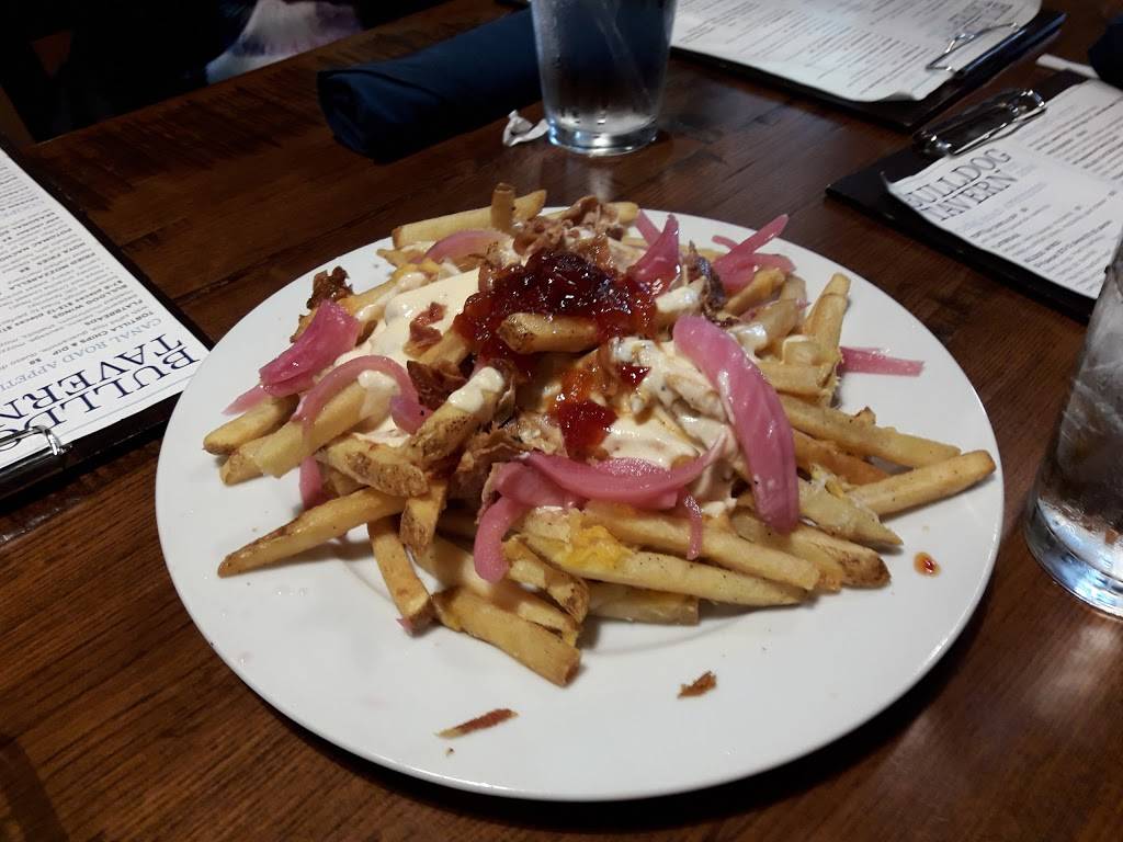 Bulldog Tavern | restaurant | 205 Prospect St, Washington, DC 20007, USA | 2026876186 OR +1 202-687-6186