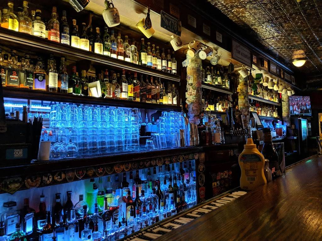 Seamus McCaffreys Irish Pub and Restaurant | restaurant | 18 W Monroe St, Phoenix, AZ 85003, USA | 6022536081 OR +1 602-253-6081