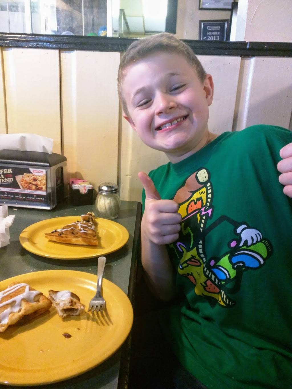 Pizza Inn | restaurant | 310 US-67, Midlothian, TX 76065, USA | 9727755511 OR +1 972-775-5511