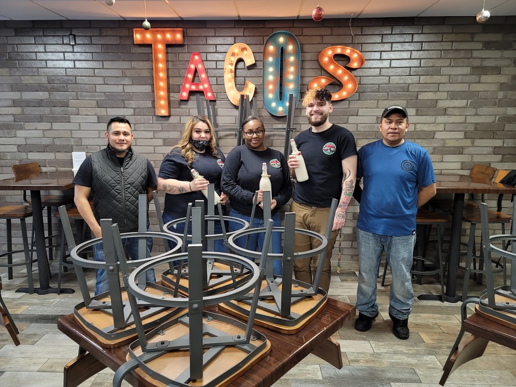 Lazos Taco Shack | restaurant | 641 N James Lovell St, Milwaukee, WI 53233, USA | 4149886567 OR +1 414-988-6567