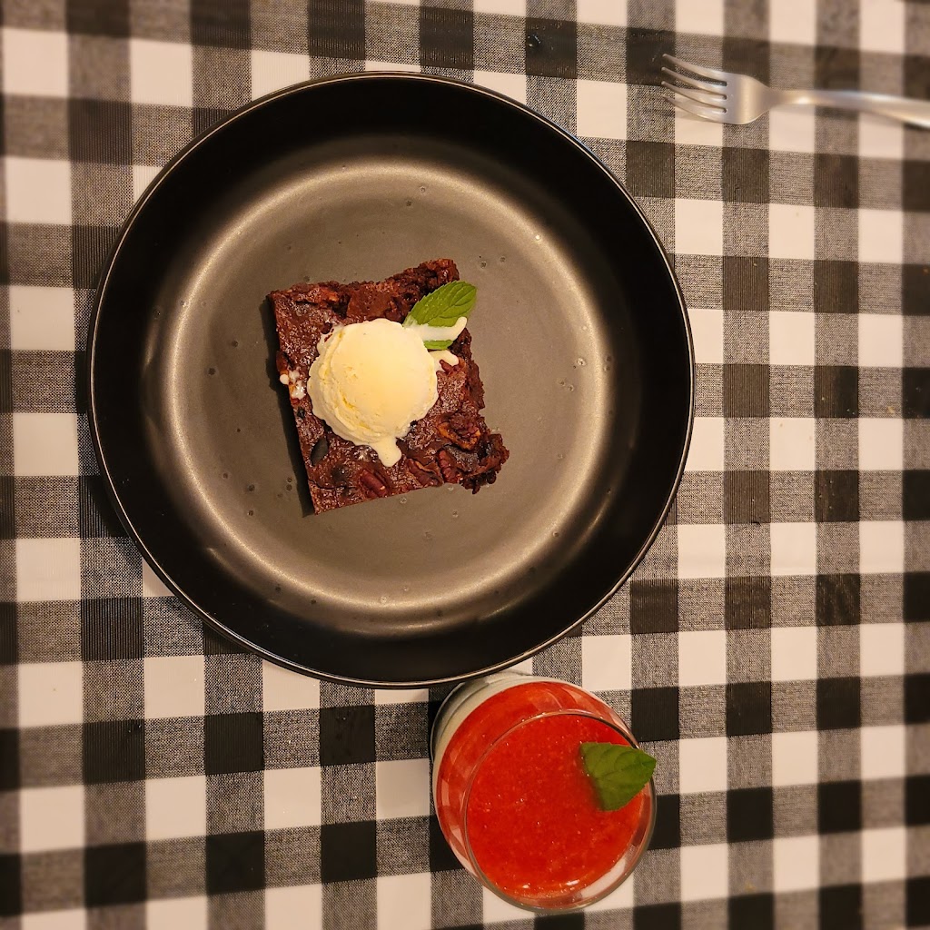 Ls Kitchen | restaurant | 2785 S 17th St, Lincoln, NE 68502, USA | 4029044044 OR +1 402-904-4044