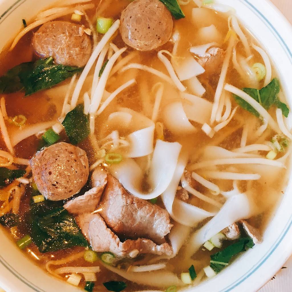 Kim Son Restaurant | restaurant | 3614 Balboa St, San Francisco, CA 94121, USA | 4152213811 OR +1 415-221-3811