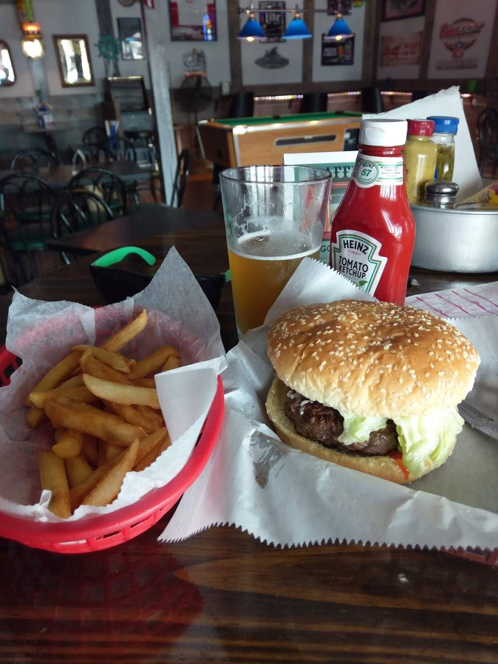 Sentimental Lady Saloon | restaurant | 36509 Jefferson Ave, Harrison Charter Township, MI 48045, USA | 5864655230 OR +1 586-465-5230