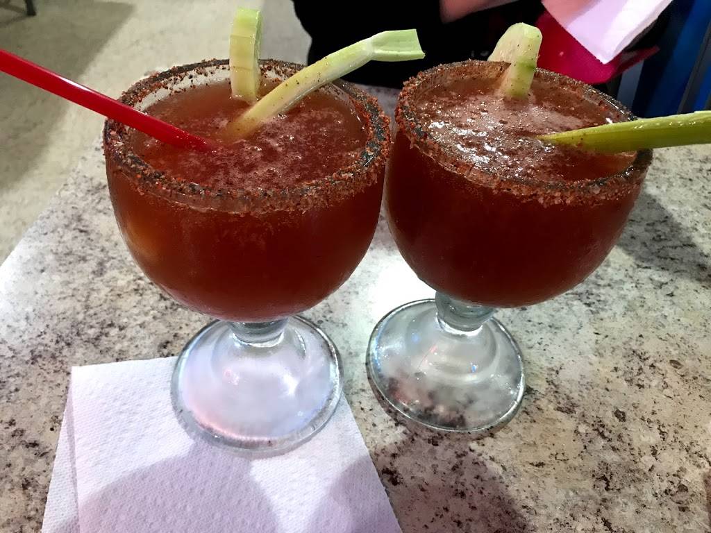 Mariscos 2000 | restaurant | 2460 Walnut Hill Ln, Dallas, TX 75229, USA | 2143511634 OR +1 214-351-1634