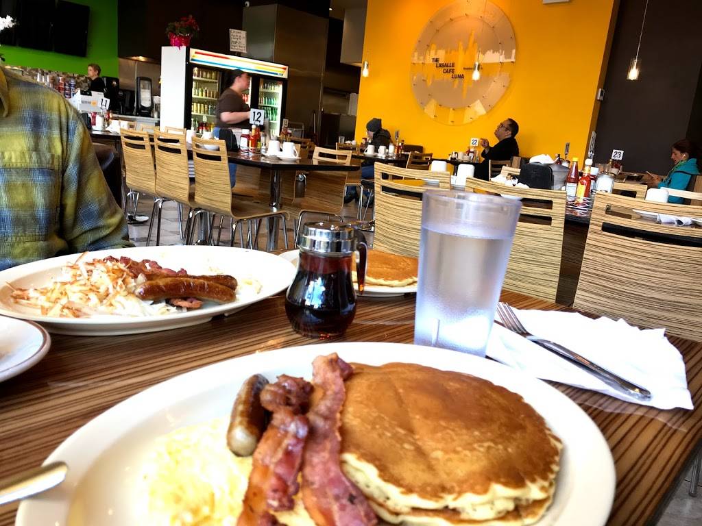 Lasalle Cafe Luna | restaurant | 63 E Harrison St, Chicago, IL 60605, USA | 3123761487 OR +1 312-376-1487