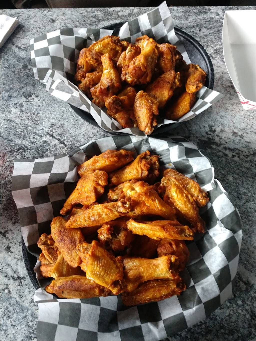 Mug Shotz Bar & Grill | restaurant | 13508 N Saginaw Rd, Clio, MI 48420, USA | 8106407464 OR +1 810-640-7464