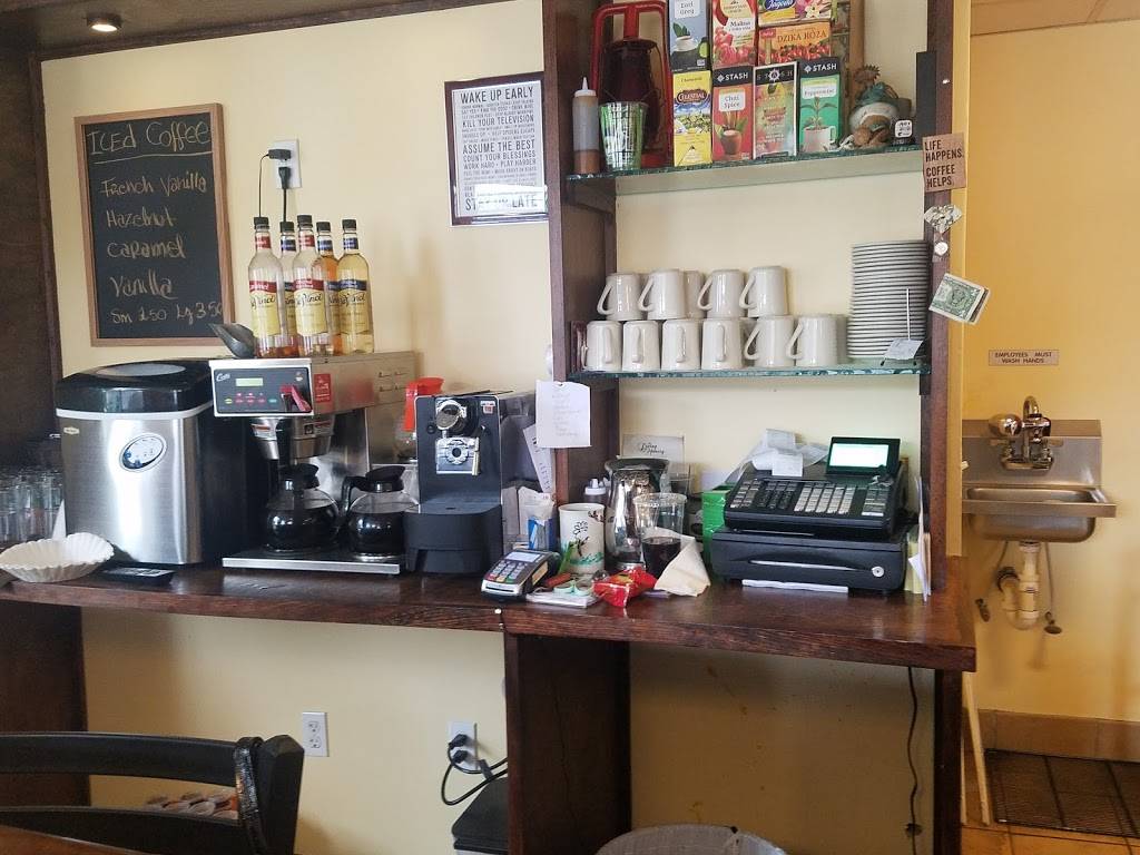 Small Village Cafe | restaurant | 302 Midland Ave, Port Chester, NY 10573, USA | 9143056243 OR +1 914-305-6243