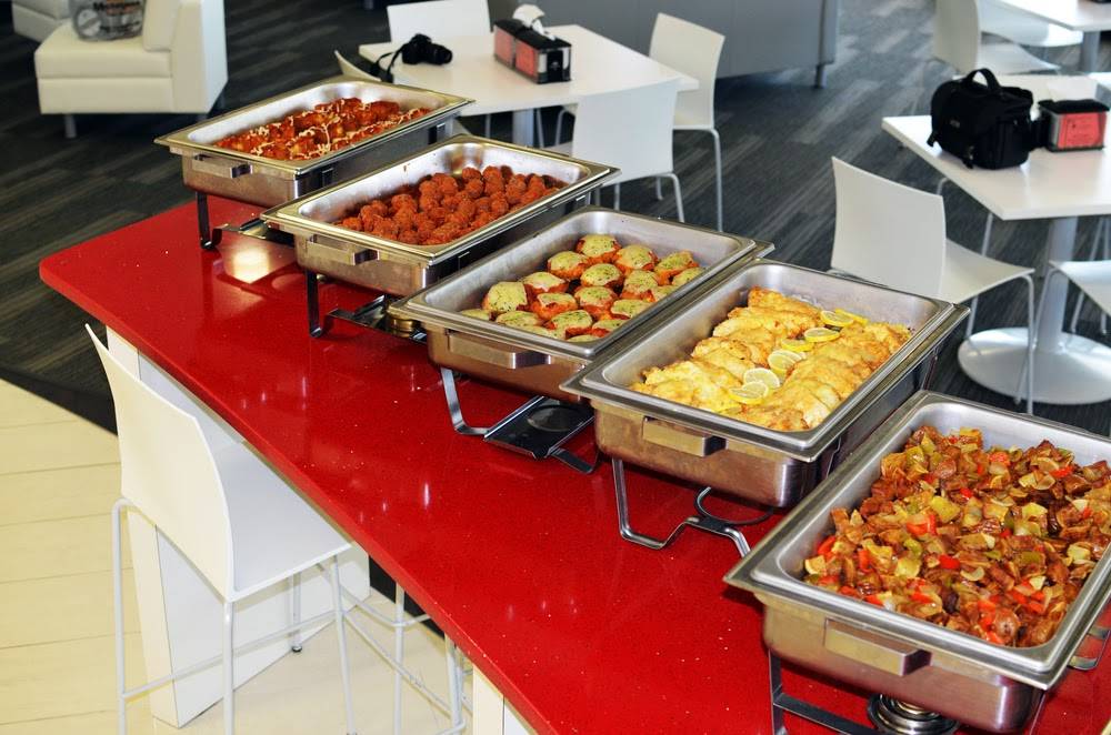 The Corner Cafe & Deli | cafe | 100 Ashley Dr S #220, Tampa, FL 33602, USA | 8132739711 OR +1 813-273-9711