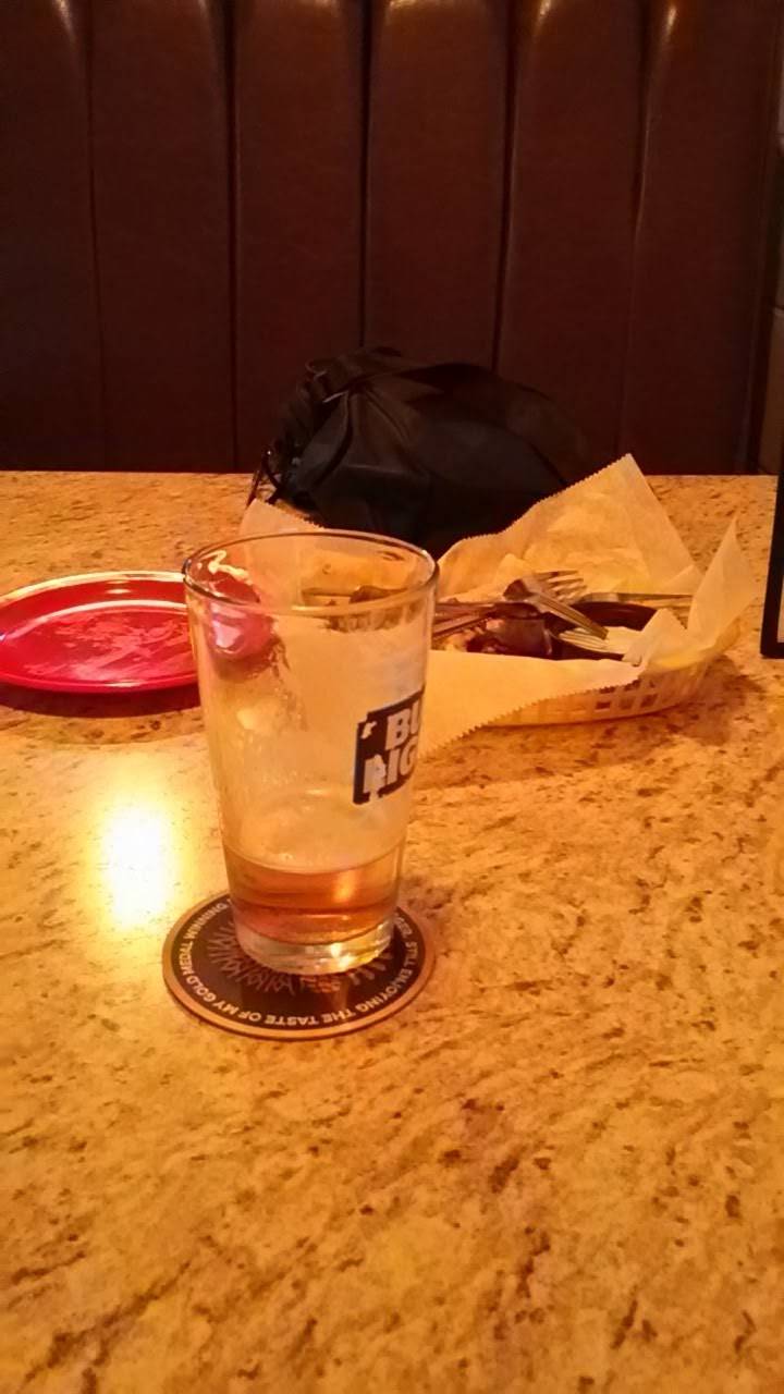 Don & Sues Pizza | restaurant | 645 W Church St, Newark, OH 43055, United States | 7405228457 OR +1 740-522-8457