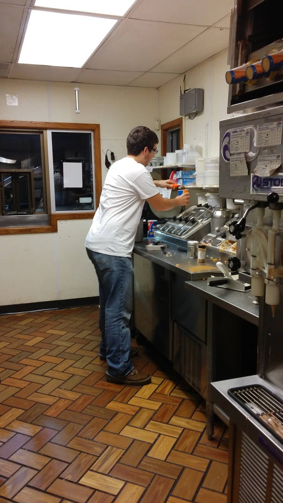 Dairy Queen | restaurant | 5055 Old US Hwy 322, Milroy, PA 17063, USA | 7176676844 OR +1 717-667-6844