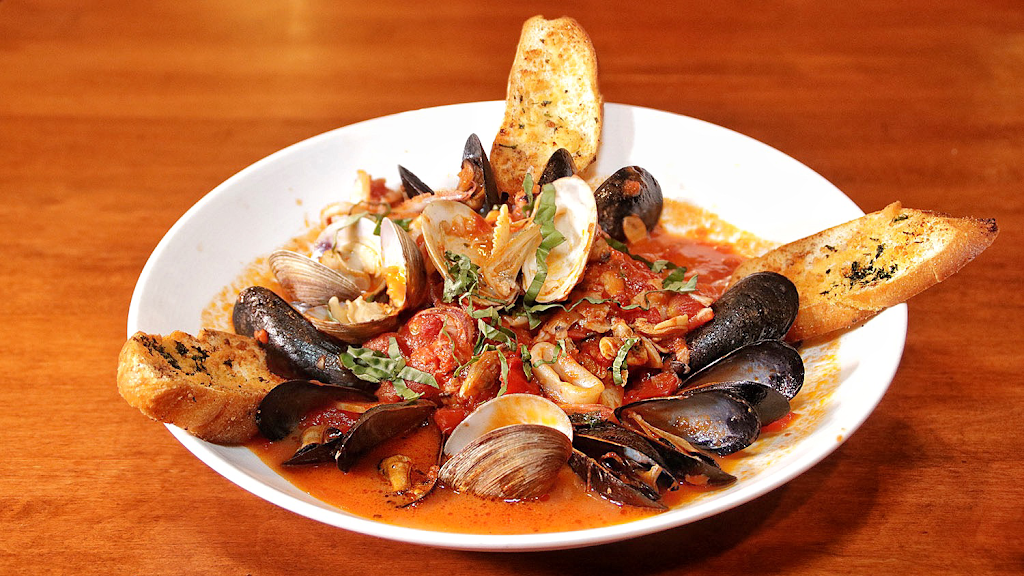 Two Meatballs In The Kitchen | restaurant | 8880 Salrose Ln, Fort Myers, FL 33912, USA | 2394891111 OR +1 239-489-1111