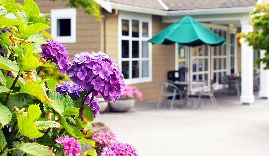 Mulligans at Tam oShanter | restaurant | 1313 183rd Ave NE, Bellevue, WA 98008, USA | 42574638551 OR +1 425-746-3855 ext. 1