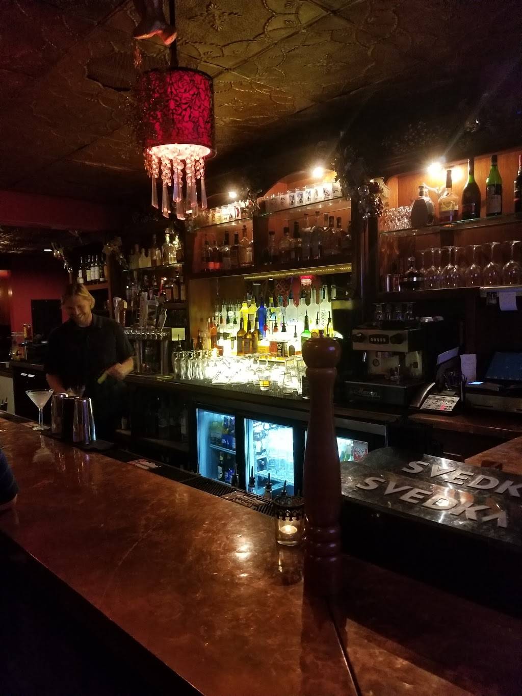 Iva Lees Restaurant & Lounge | restaurant | 555 N El Camino Real Ste E, San Clemente, CA 92672, USA | 9493612855 OR +1 949-361-2855