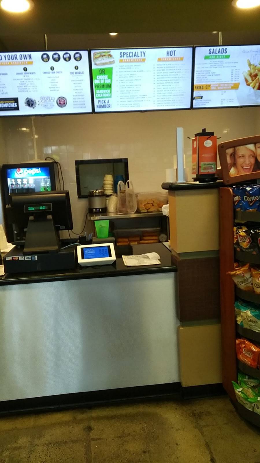 Deli Delicious | restaurant | 5129 W Walnut Ave, Visalia, CA 93277, USA | 5594294846 OR +1 559-429-4846