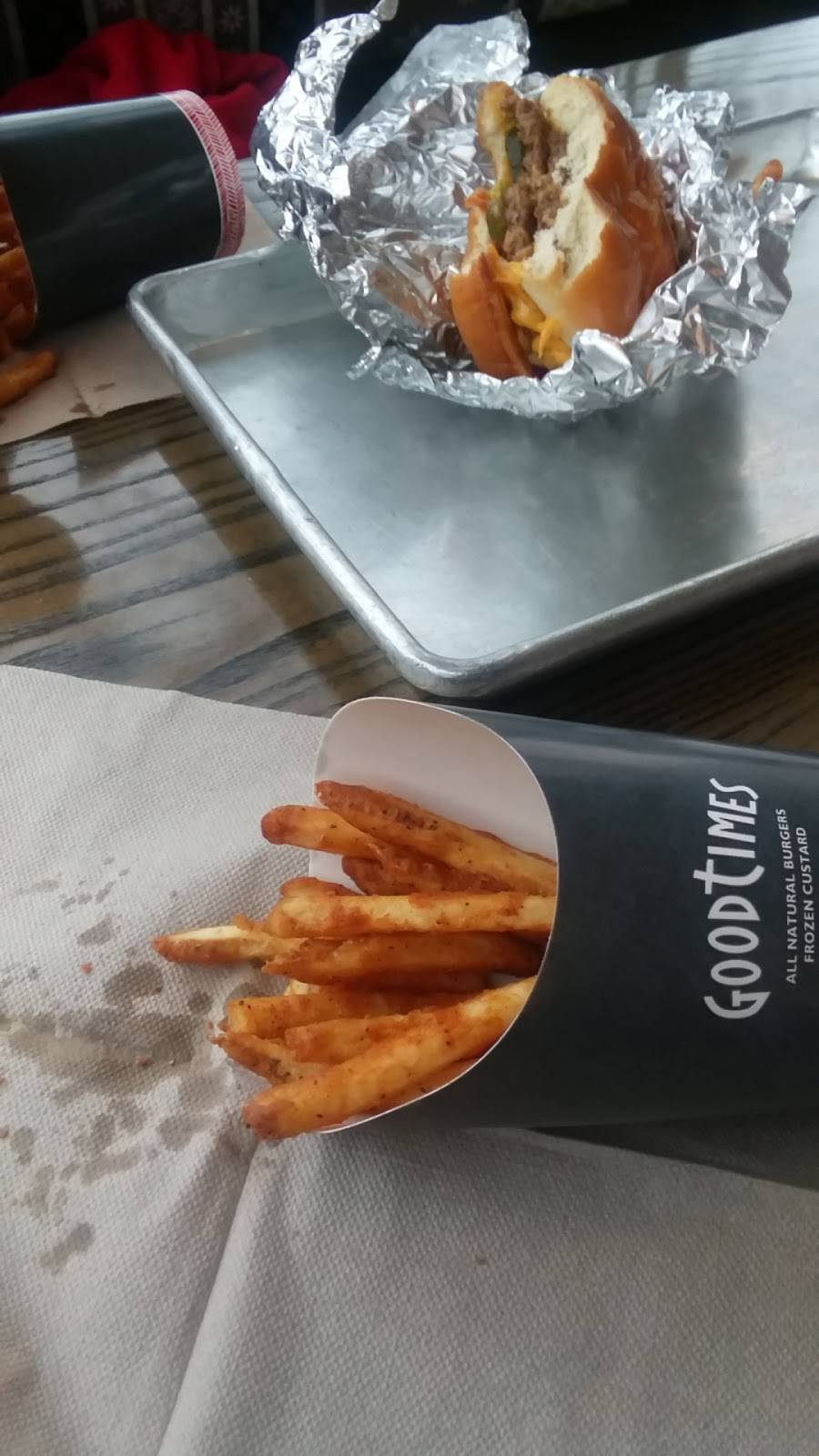 Good Times Burgers & Frozen Custard | restaurant | 501 S College Ave, Fort Collins, CO 80524, USA | 9702211922 OR +1 970-221-1922