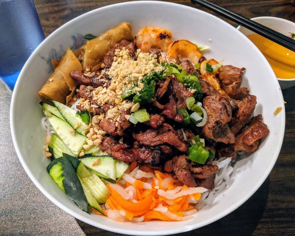 999 Pho | restaurant | 2309 Kietzke Ln, Reno, NV 89502, USA | 7756866599 OR +1 775-686-6599