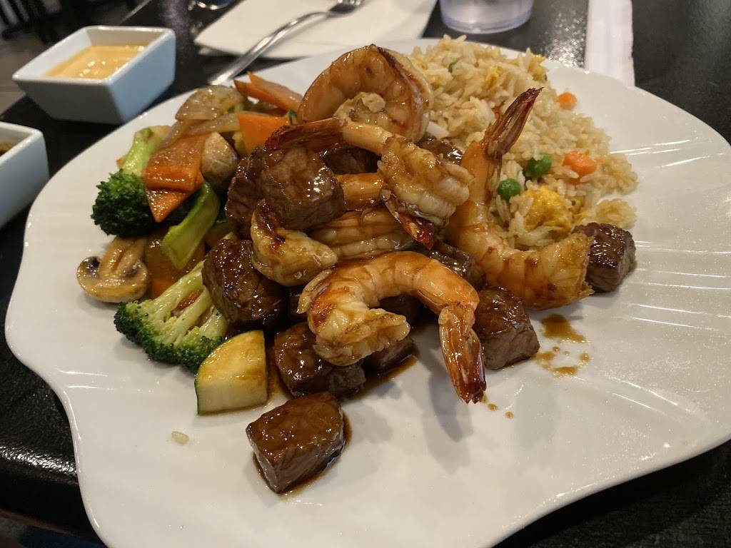 Hana Sushi & Pho | restaurant | 2667 Pass Rd, Biloxi, MS 39531, USA | 2286099116 OR +1 228-609-9116