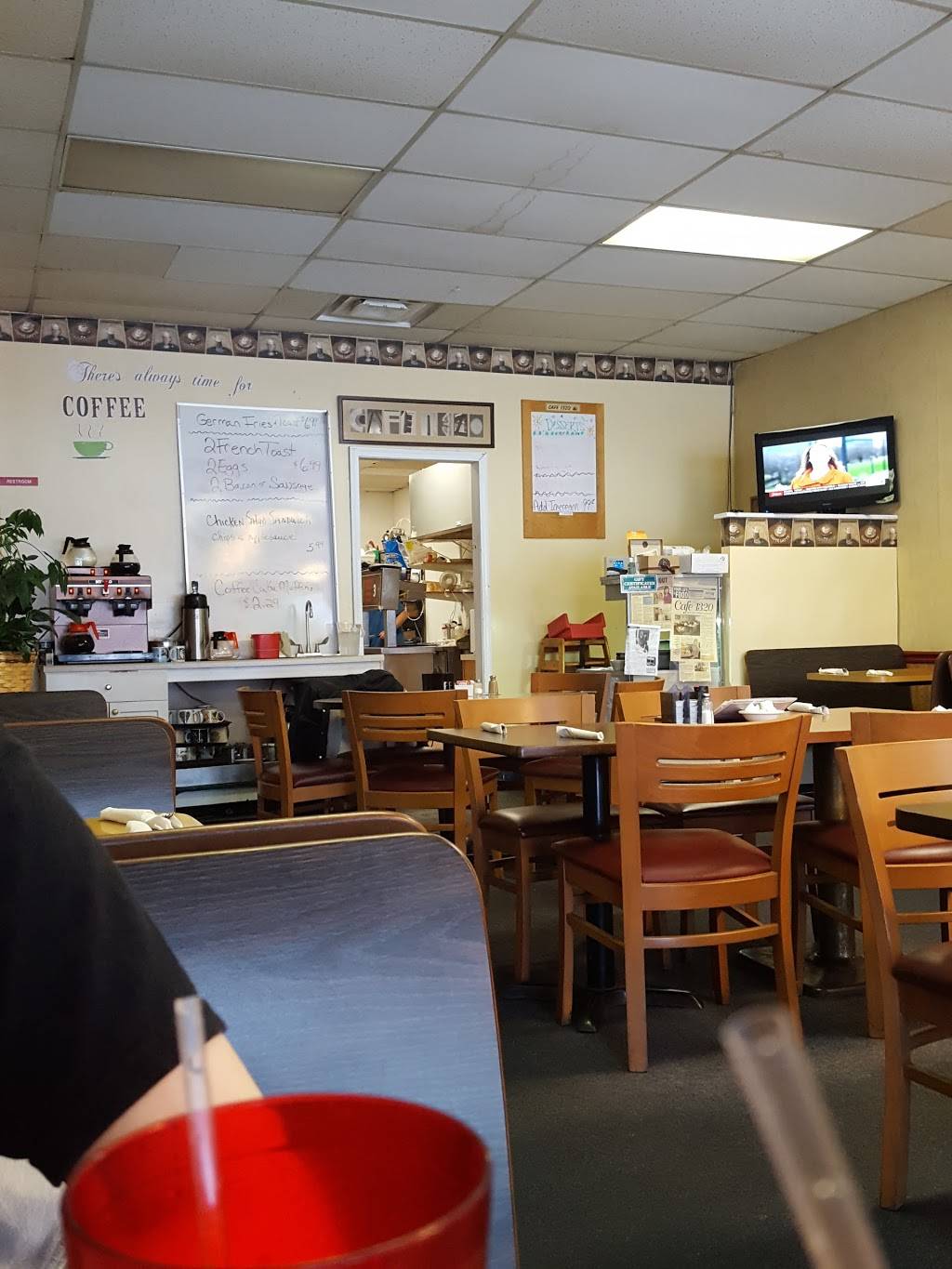 Cafe 1320 | restaurant | 1320 S Main St, North Canton, OH 44720, USA | 3304973441 OR +1 330-497-3441