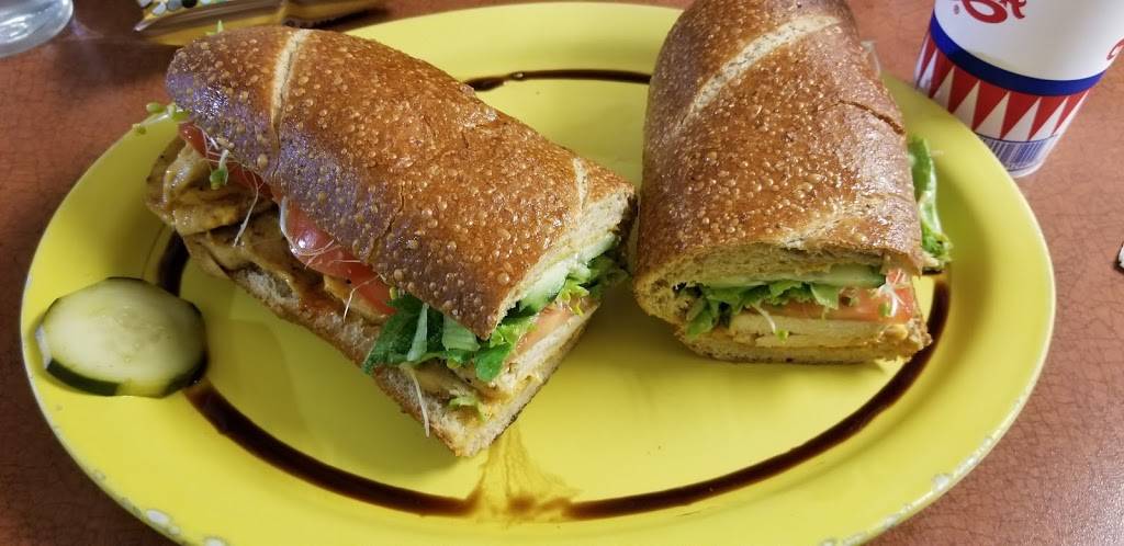 Green Submarine | meal takeaway | 3315 W Wedington Dr, Fayetteville, AR 72704, USA | 4792874588 OR +1 479-287-4588