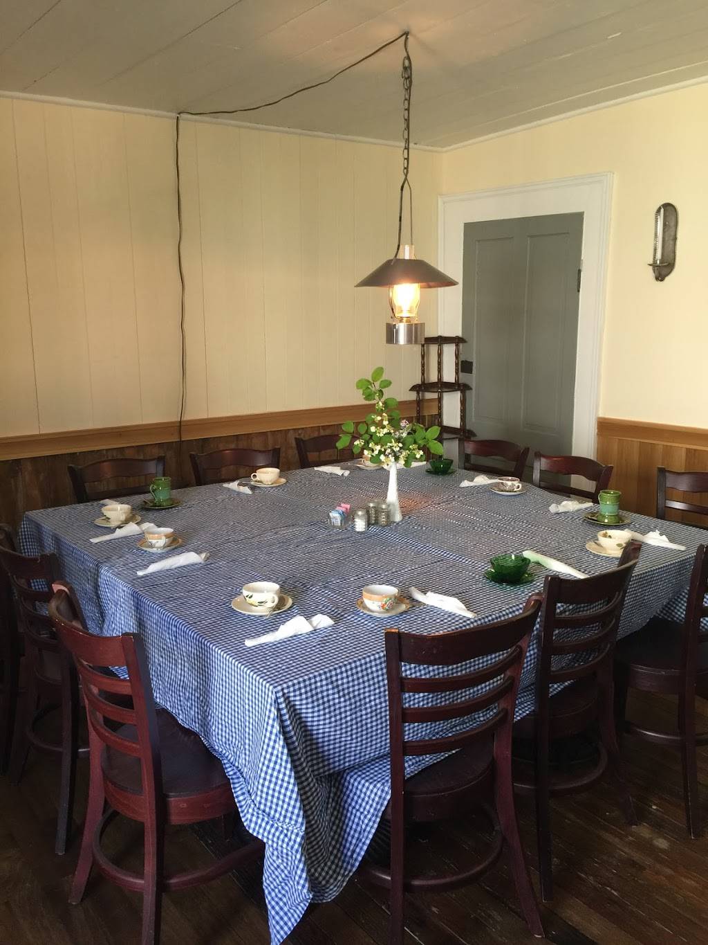 The Martindale House | restaurant | 19038 75 Main St, Metamora, IN 47030, USA | 7653096913 OR +1 765-309-6913