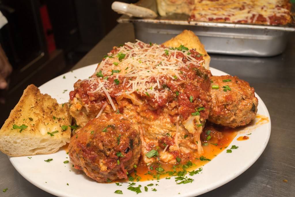 Morettis Ristorante & Pizzeria Rosemont | restaurant | 9519 W Higgins Rd, Rosemont, IL 60018, USA | 8476926600 OR +1 847-692-6600