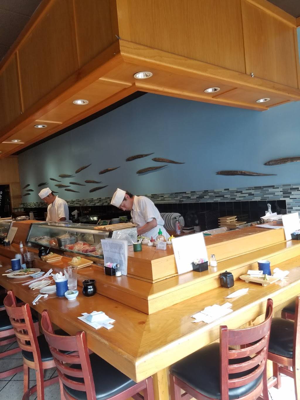 Tomodachi | restaurant | 2779 Agoura Rd, Westlake Village, CA 91361, USA | 8057777578 OR +1 805-777-7578