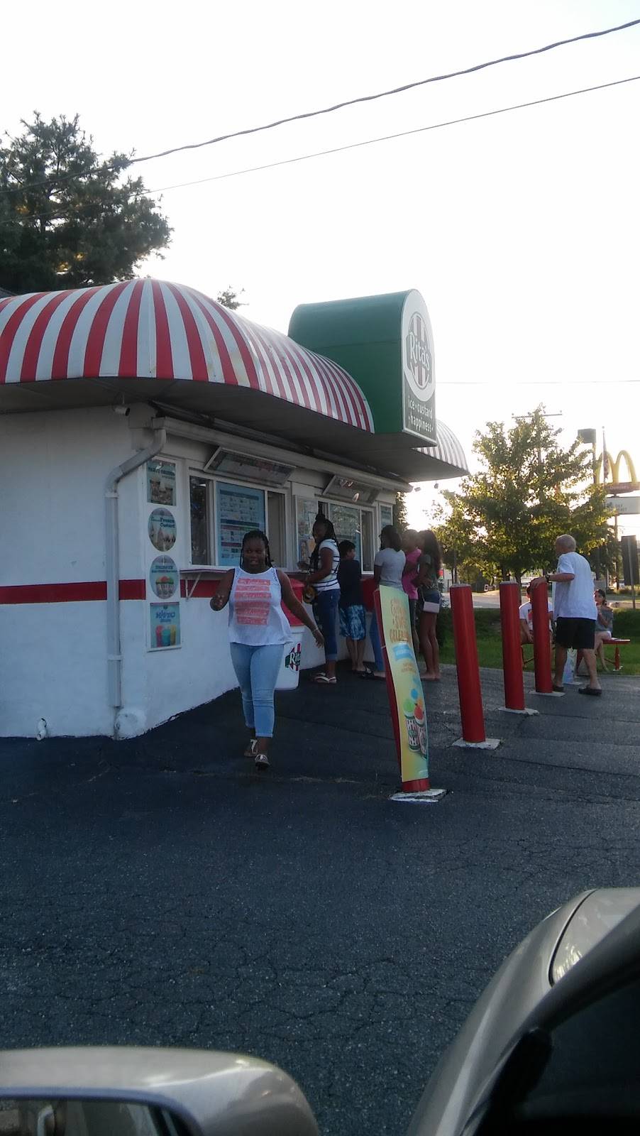 Ritas Italian Ice & Frozen Custard | restaurant | 2201 E Joppa Rd, Carney, MD 21234, USA | 4106617482 OR +1 410-661-7482