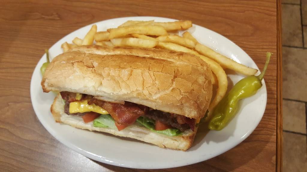 Villa Di Roma | restaurant | 915 S Alpine Rd, Rockford, IL 61108, USA | 8153974757 OR +1 815-397-4757