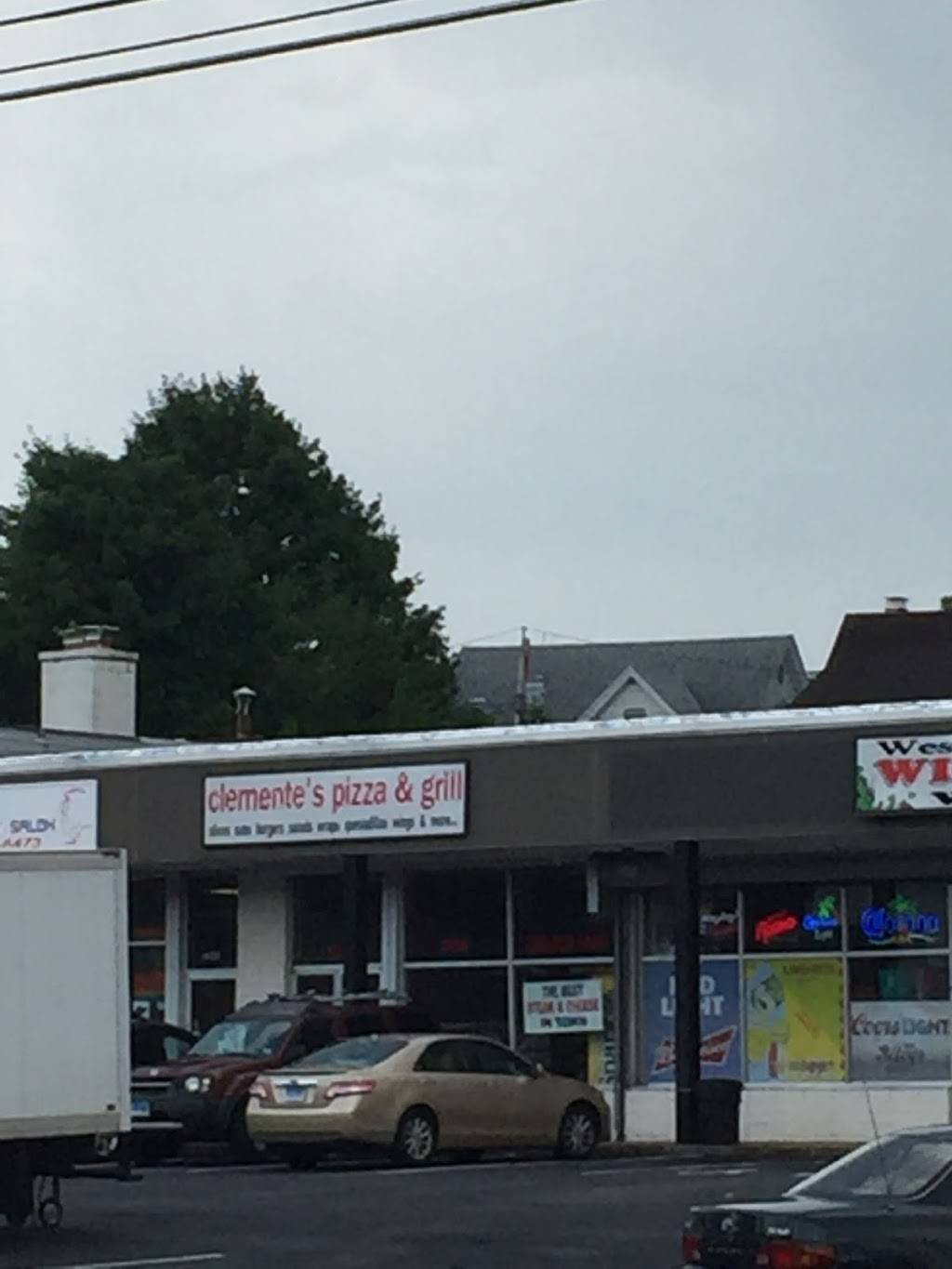 Clementes Pizza & Grill | restaurant | 1302 Whalley Ave, New Haven, CT 06515, USA | 2035627888 OR +1 203-562-7888
