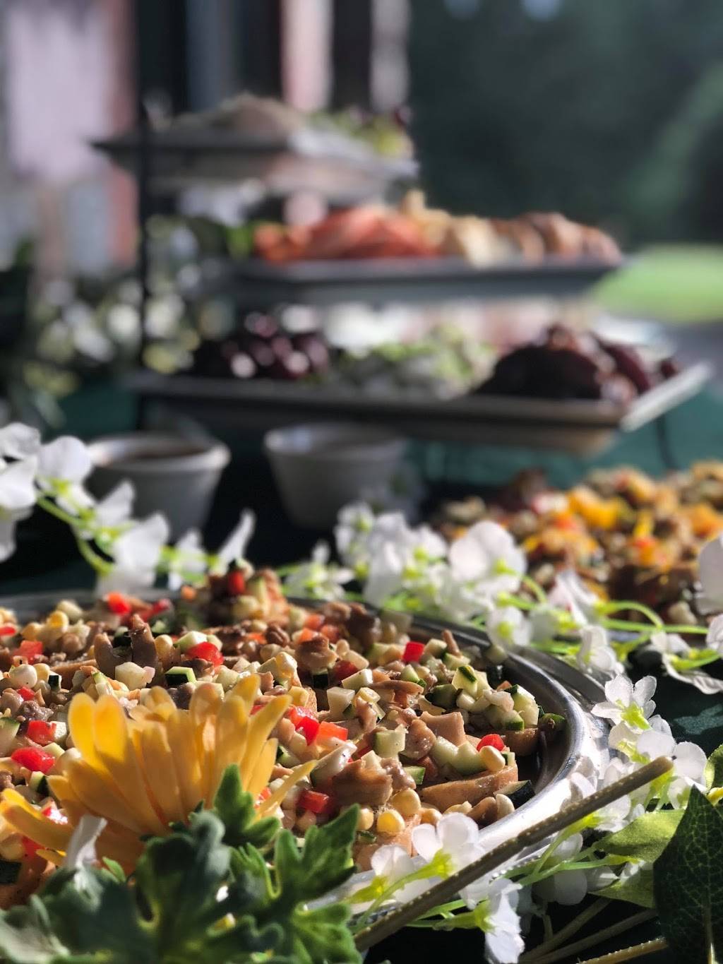 Adventure Pub | restaurant | 190 Massachusetts Ave, Arlington, MA 02474, USA | 7817772623 OR +1 781-777-2623