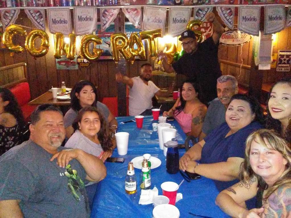 Game Time Pizza Palace | restaurant | 1584 N First St, Fresno, CA 93703, USA | 5592378272 OR +1 559-237-8272