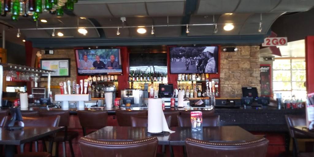 Red Robin Gourmet Burgers and Brews | restaurant | 2385 Sand Creek Rd, Brentwood, CA 94513, USA | 9255169020 OR +1 925-516-9020