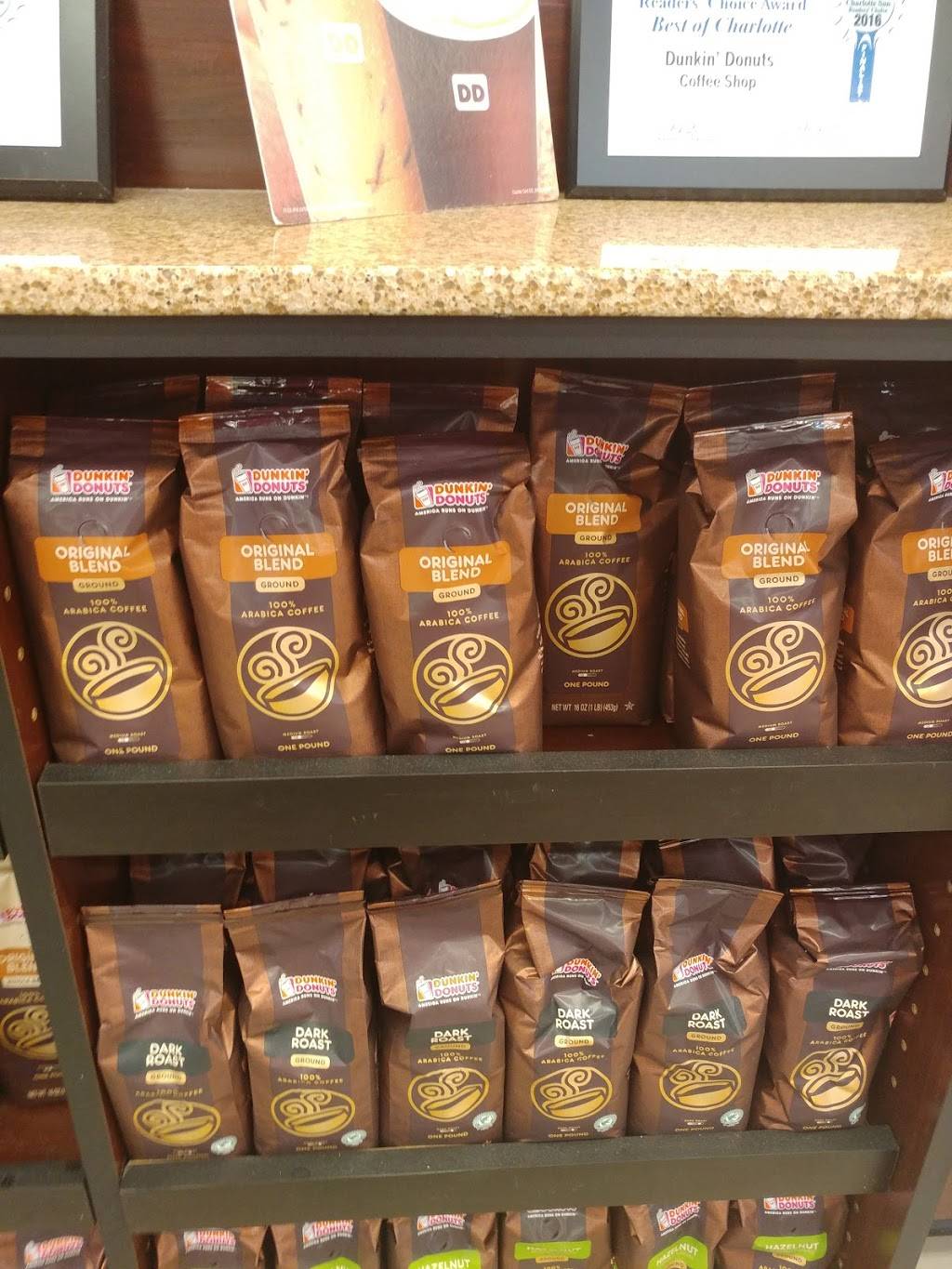 Dunkin | bakery | 3190 Tamiami Trail, Port Charlotte, FL 33952, USA | 9416275100 OR +1 941-627-5100