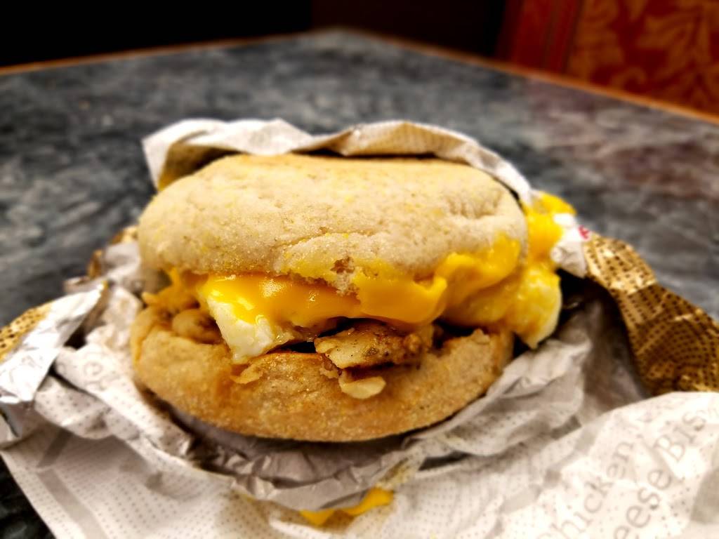 Chick-fil-A | restaurant | 5001 Shelbyville Rd, Louisville, KY 40207, USA | 5028949749 OR +1 502-894-9749