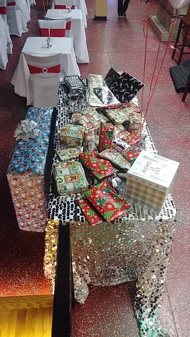 The Original Red Rooster North | restaurant | 5060 Farm to Market 1960 Rd W, Houston, TX 77069, USA | 3462522878 OR +1 346-252-2878