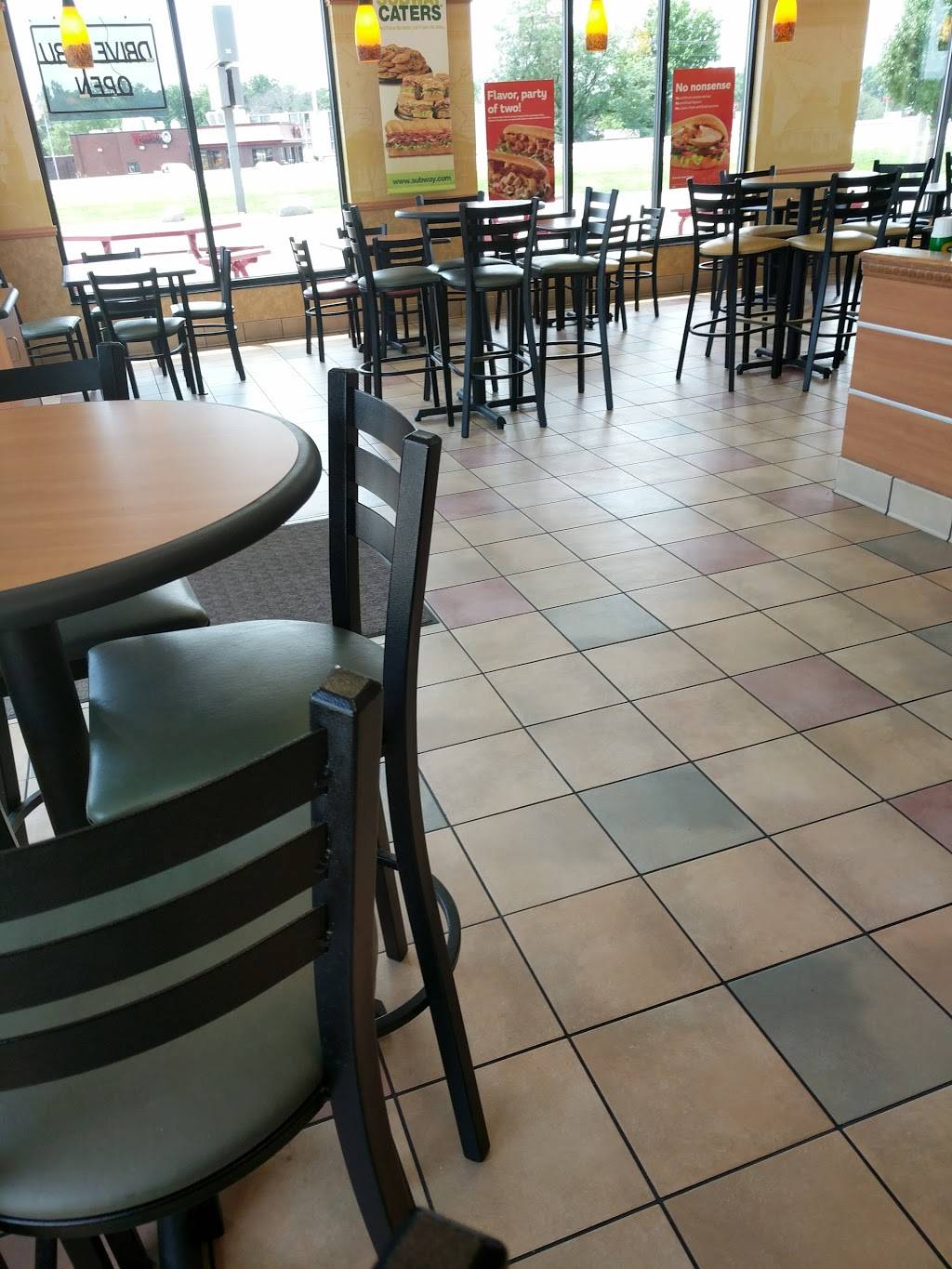 Subway | restaurant | 2247 N Main St, Princeton, IL 61356, USA | 8158797827 OR +1 815-879-7827