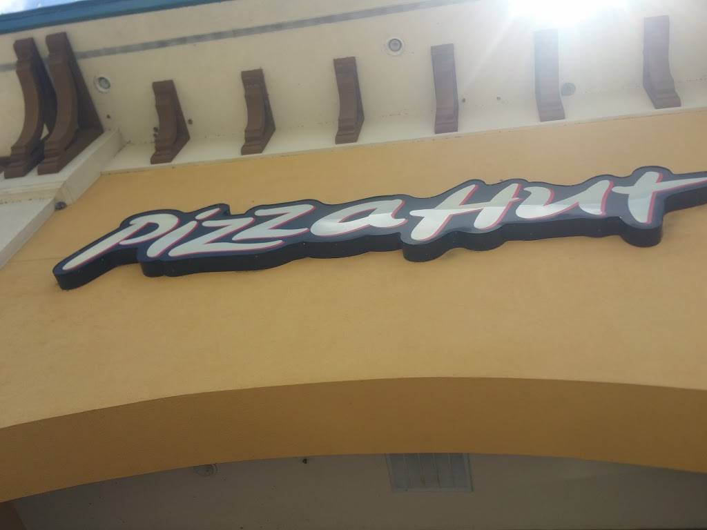 Pizza Hut | restaurant | 463688 FL-200 #13, Yulee, FL 32097, USA | 9042258304 OR +1 904-225-8304