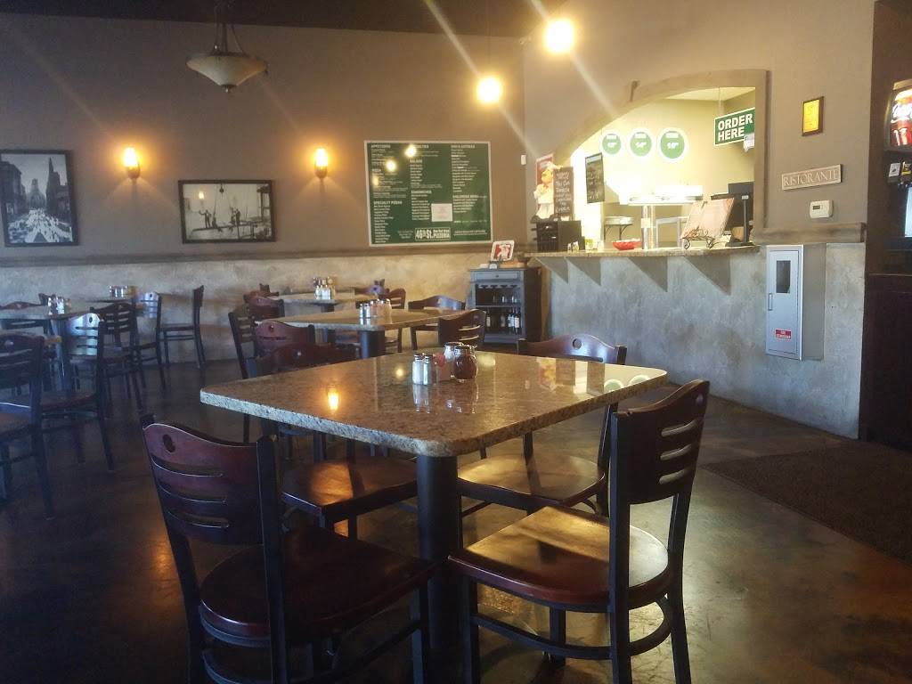 46th St. New York Style Pizzeria/Bulverde | restaurant | 121 Bulverde Crossing, Bulverde, TX 78163, USA | 8309804678 OR +1 830-980-4678