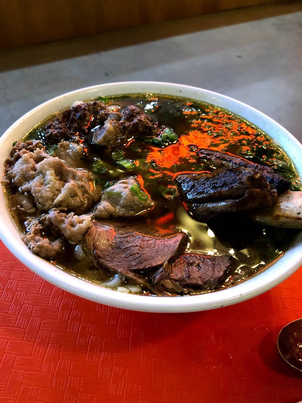 Seoul Pho (K-TOWN) | restaurant | 450 S Western Ave, Los Angeles, CA 90020, USA | 5103436965 OR +1 510-343-6965