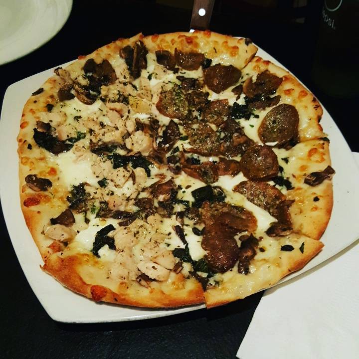 Champinos Restaurant and Pizzeri | restaurant | 6617 N Socrum Loop Rd, Lakeland, FL 33809, USA | 8639378866 OR +1 863-937-8866